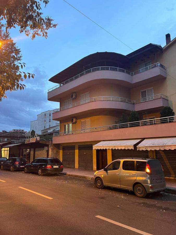 Cozy Room Center Shkodra Exterior foto